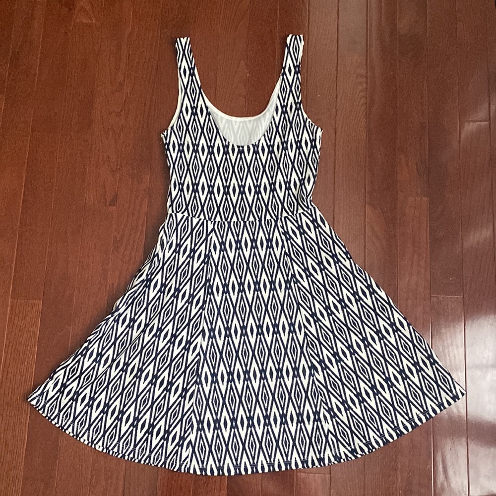 H&M Divided Fit and Flare Skater Dress - Picture 3 of 4